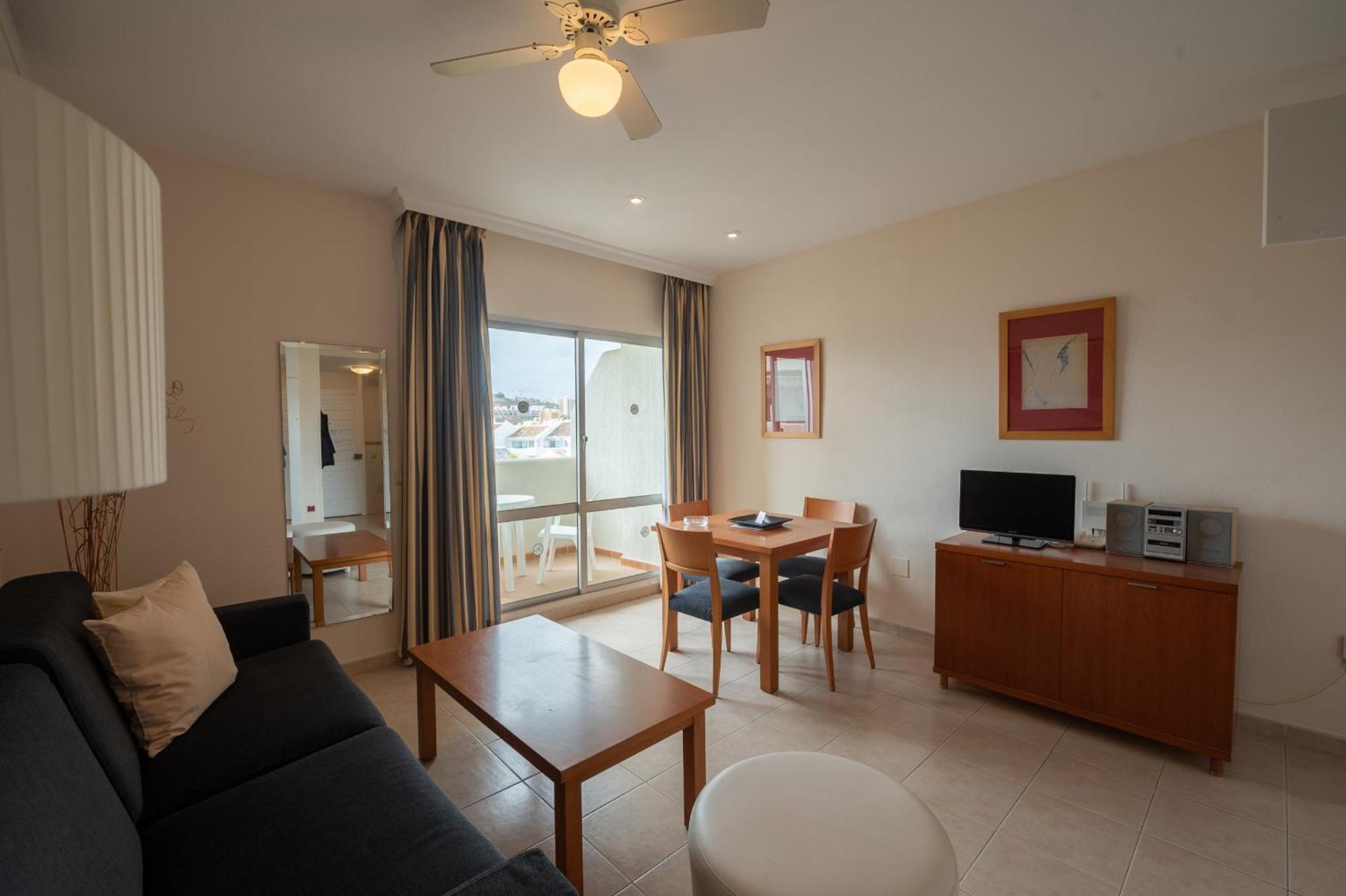 Benalbeach Premium Apartments By Alfresco Stays Benalmadena Bagian luar foto
