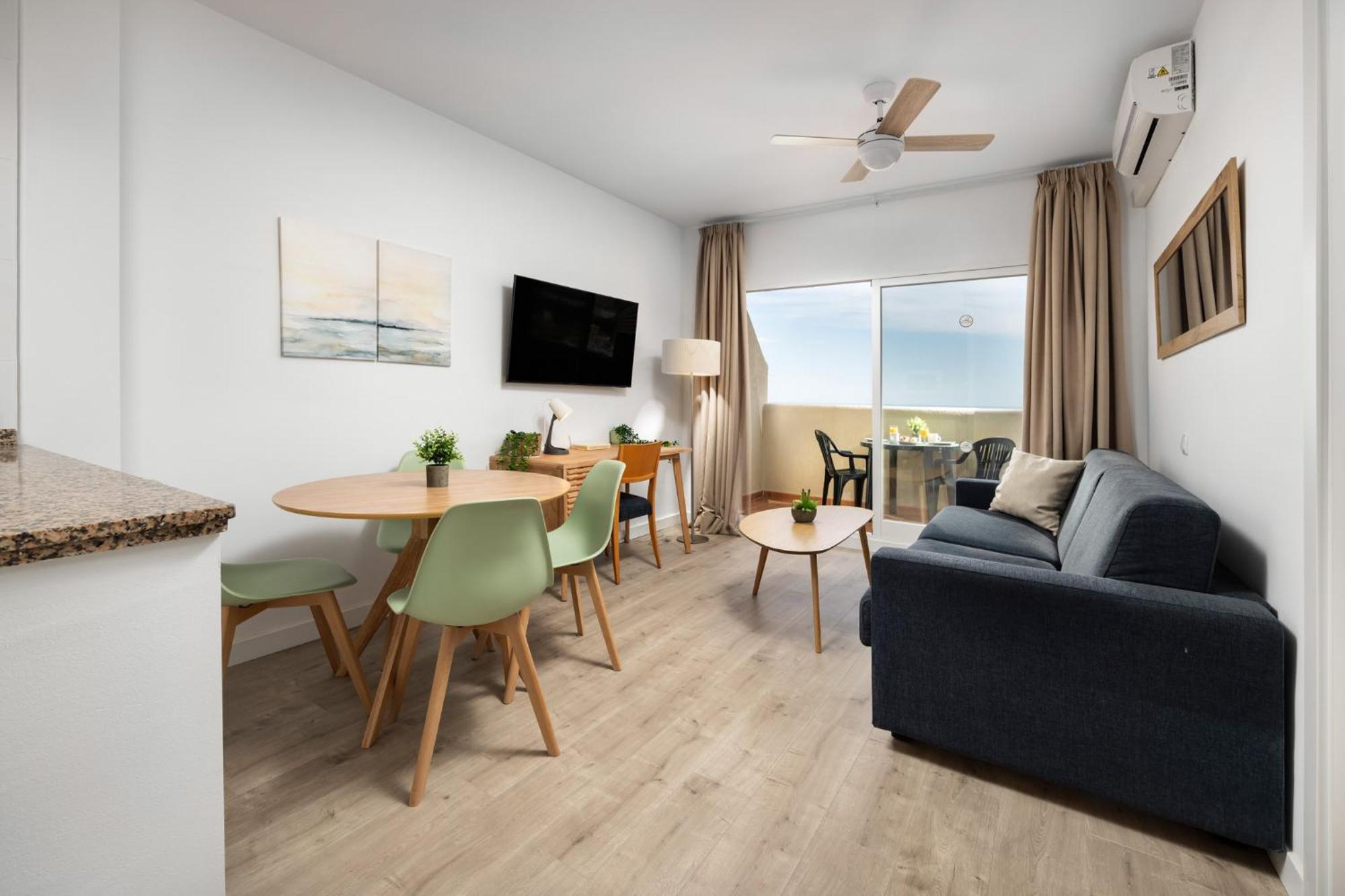 Benalbeach Premium Apartments By Alfresco Stays Benalmadena Bagian luar foto