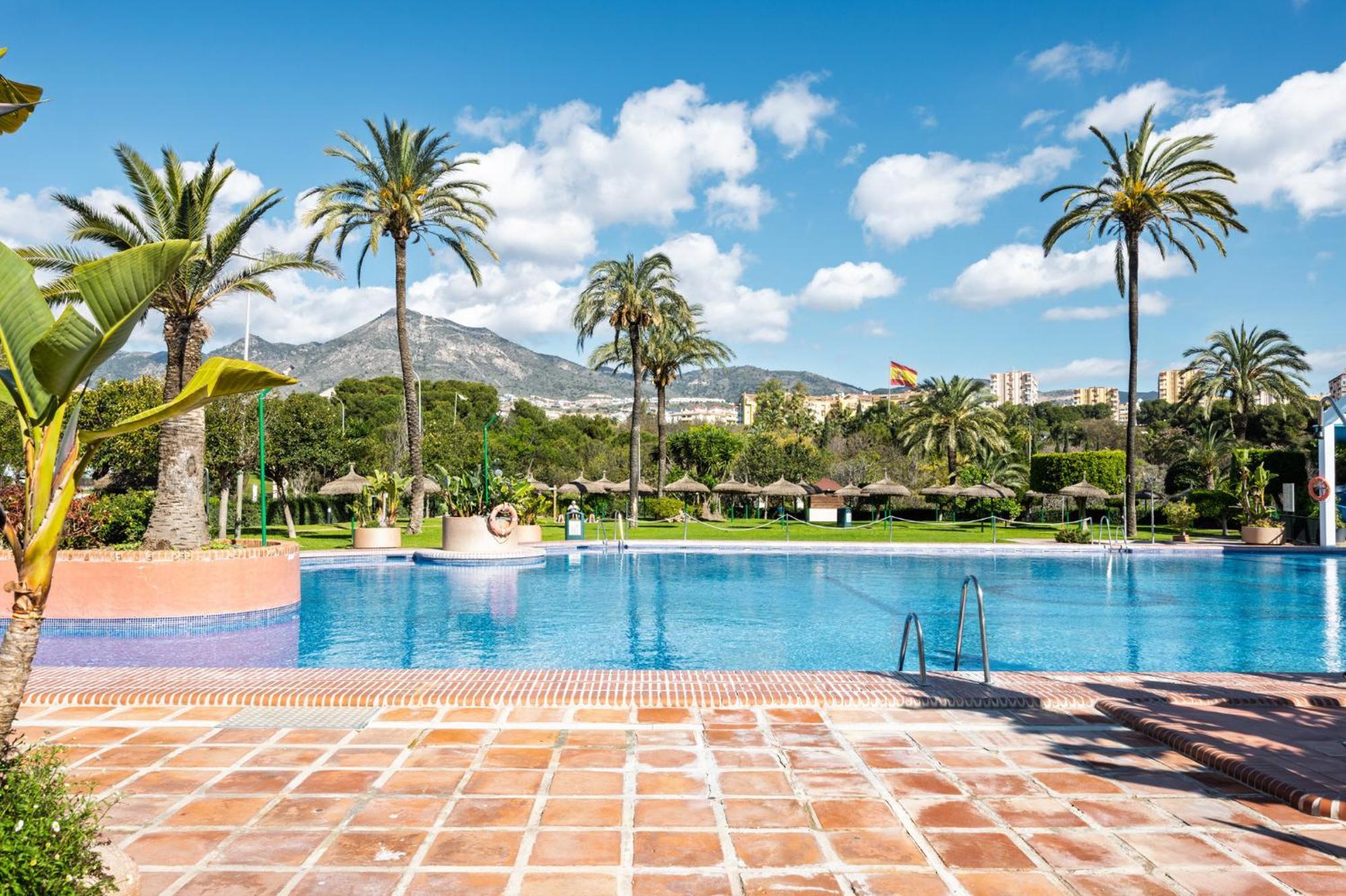 Benalbeach Premium Apartments By Alfresco Stays Benalmadena Bagian luar foto