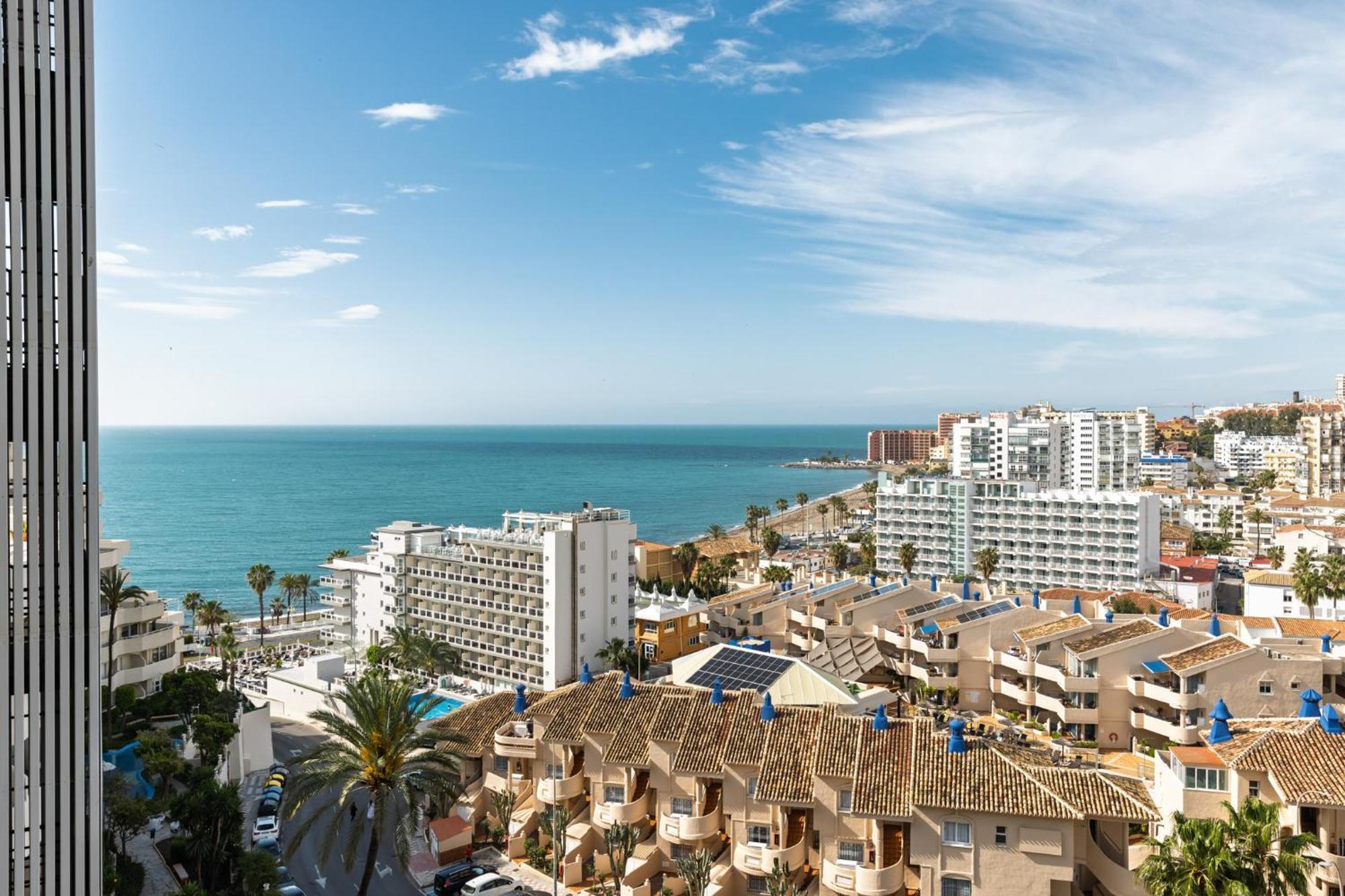 Benalbeach Premium Apartments By Alfresco Stays Benalmadena Bagian luar foto