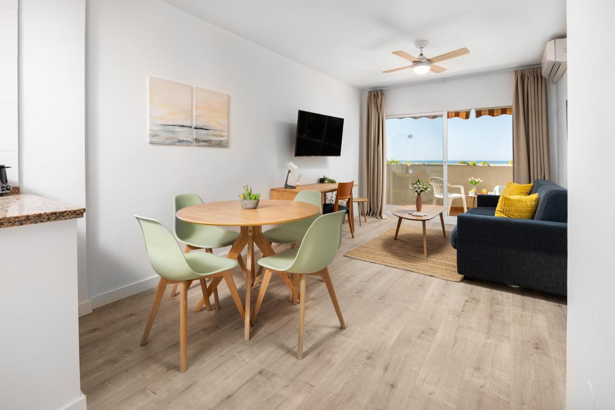 Benalbeach Premium Apartments By Alfresco Stays Benalmadena Bagian luar foto